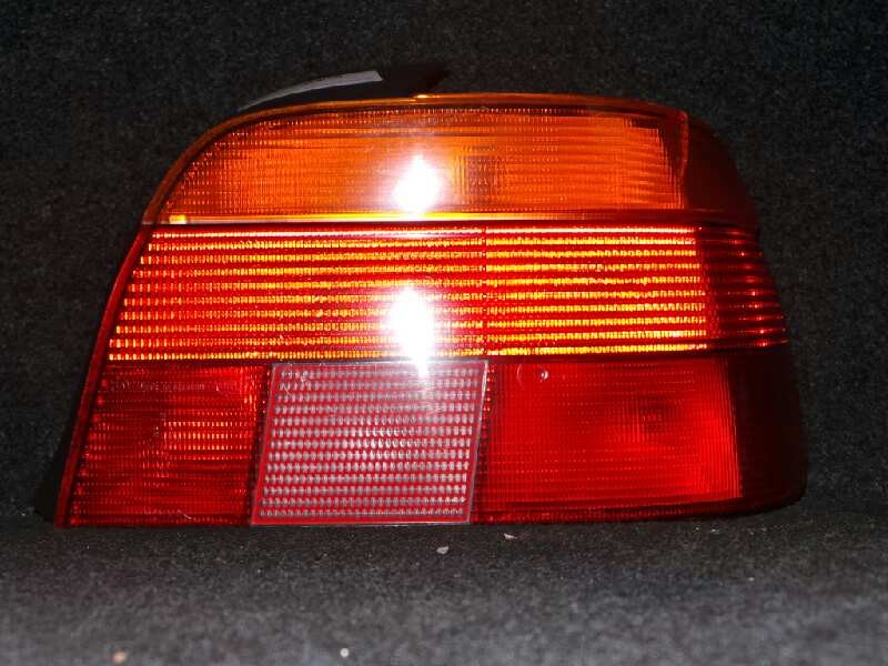 Recambio de piloto trasero derecho para bmw serie 5 berlina (e39) 2.5 turbodiesel cat referencia OEM IAM  AMBAR 1.SERIE