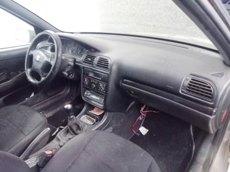 peugeot 406 break (8e/f) del año 2000