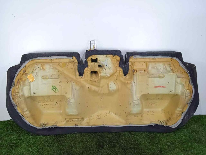 Recambio de asientos traseros para toyota auris 1.4 turbodiesel cat referencia OEM IAM  TELA - INFERIOR 3.PLAZAS