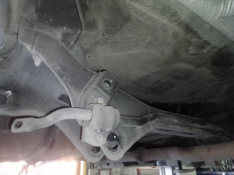 Recambio de barra estabilizadora trasera para hyundai ix35 1.7 crdi cat referencia OEM IAM   