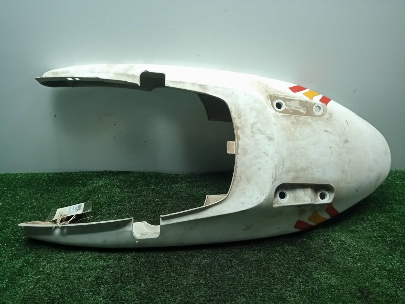 Recambio de carenado trasero para honda fmx 650 (rd12) fx 650 vigor  (rd09) referencia OEM IAM SIN REFERENCIA  