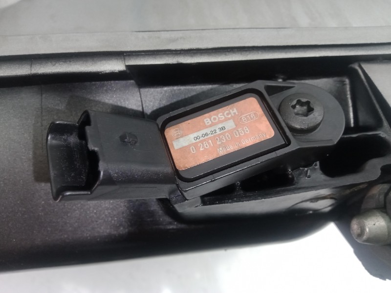 Recambio de colector admision para renault laguna ii (bg0) 3.0 v6 referencia OEM IAM 963033338C  