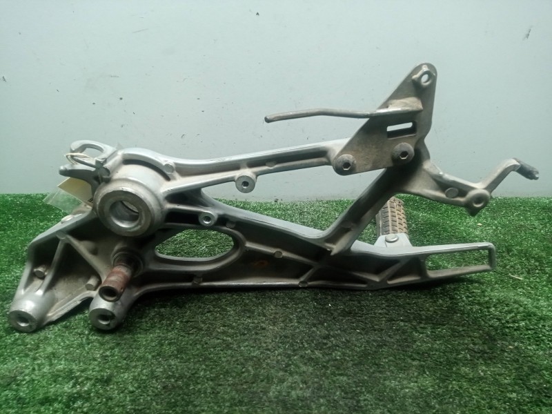 Recambio de estribo para honda fmx 650 (rd12) fx 650 vigor  (rd09) referencia OEM IAM 50615MAKE20  