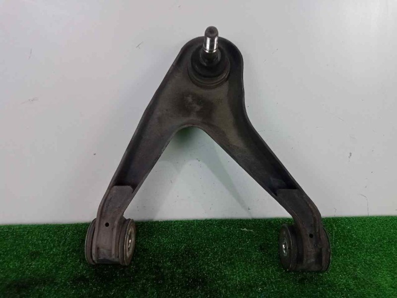 Recambio de brazo suspension superior delantero izquierdo para iveco daily furgón 2.3 diesel referencia OEM IAM 500379801  