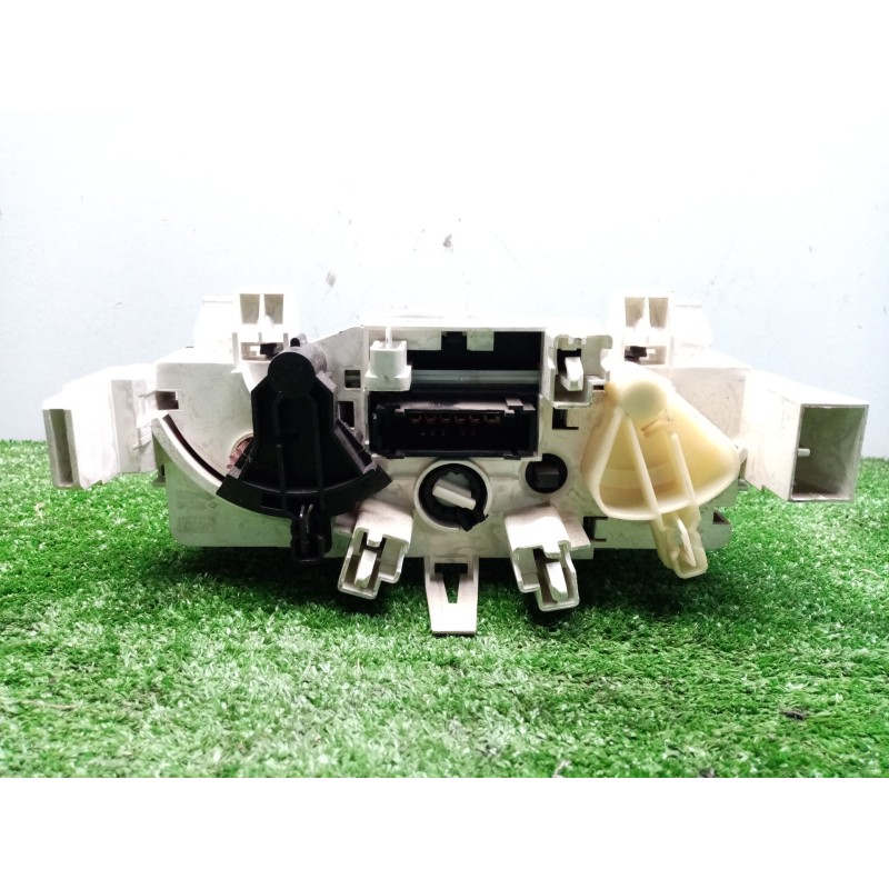 Recambio de mando calefaccion / aire acondicionado para citroën c3 1.4 referencia OEM IAM F664479W 02-09 CON.PALANCA