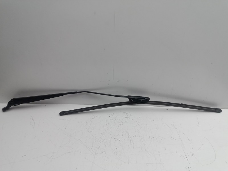 Recambio de brazo limpia delantero izquierdo para citroën c-elysée 1.6 blue-hdi fap referencia OEM IAM   