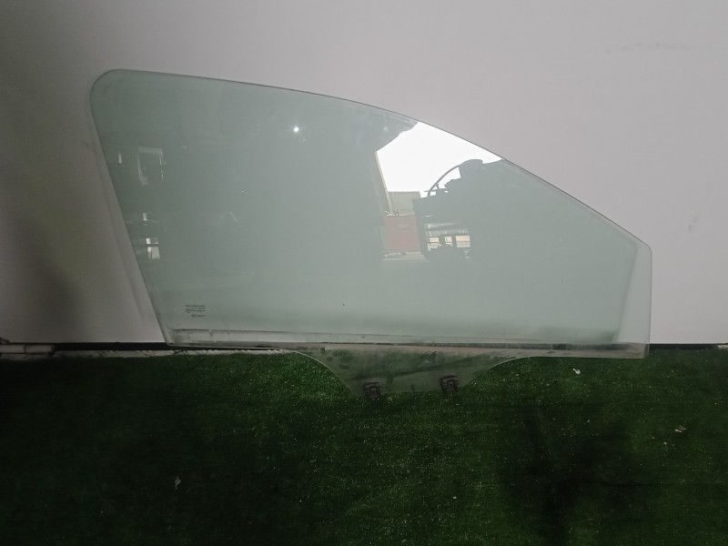 Recambio de luna delantera derecha para citroën c-elysée 1.6 blue-hdi fap referencia OEM IAM   