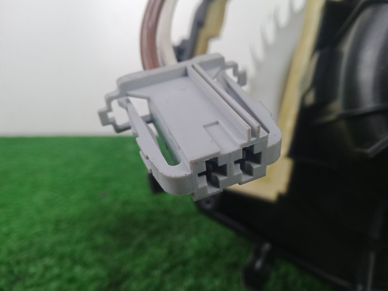 Recambio de motor calefaccion para citroën c4 picasso i monospace (ud_) 1.6 hdi referencia OEM IAM 5E2228200 DENSO 2.PINES