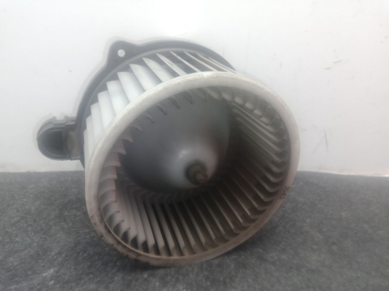 Recambio de motor calefaccion para hyundai i30 (gd) 1.4 crdi referencia OEM IAM F00S3B2474  BOSCH