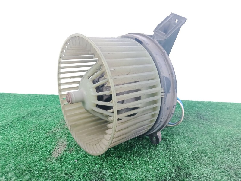 Recambio de motor calefaccion para nissan trade 100 3.0 turbodiesel referencia OEM IAM . FRAPE.BEHR Ø DIAMETRO: 145MM