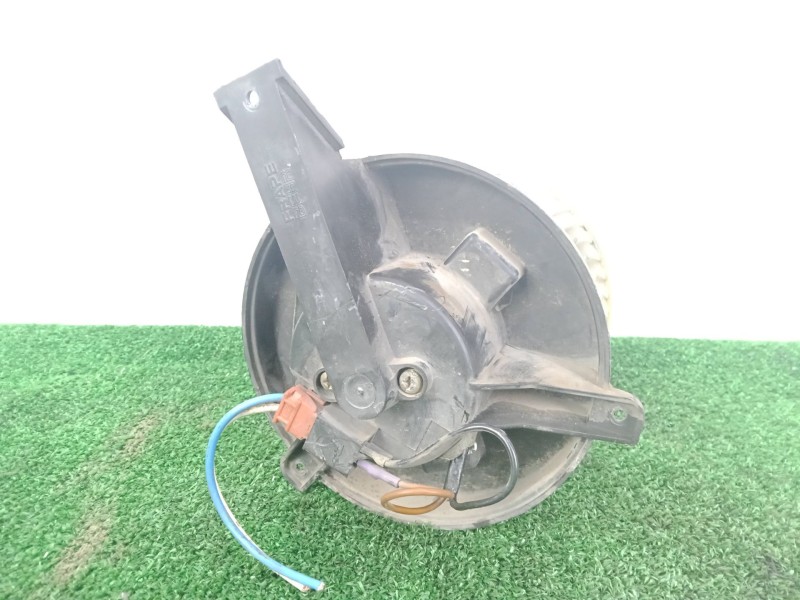 Recambio de motor calefaccion para nissan trade 100 3.0 turbodiesel referencia OEM IAM . FRAPE.BEHR Ø DIAMETRO: 145MM