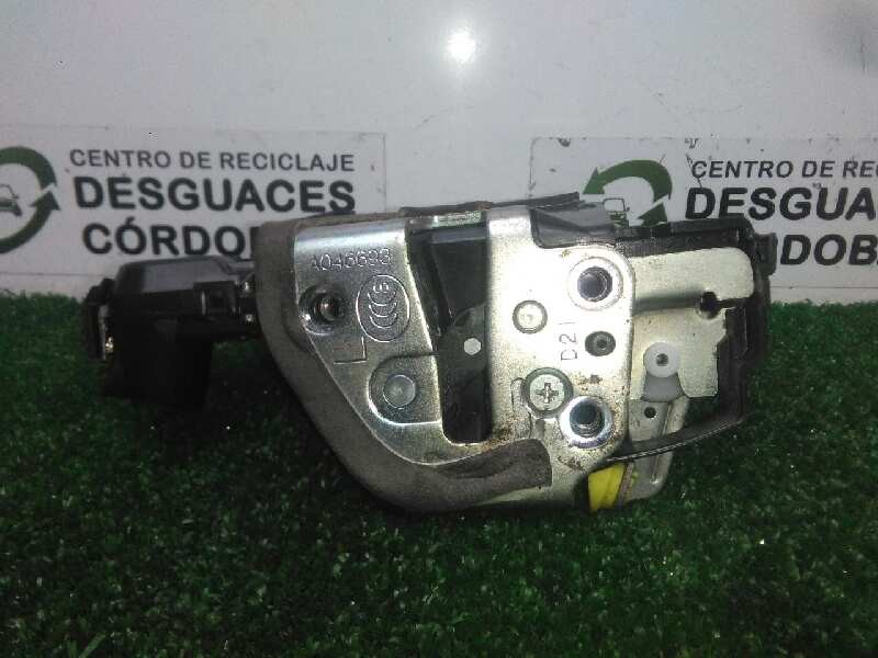 Recambio de cerradura puerta delantera izquierda para toyota land cruiser (j15) 3.0 turbodiesel cat referencia OEM IAM 690404224
