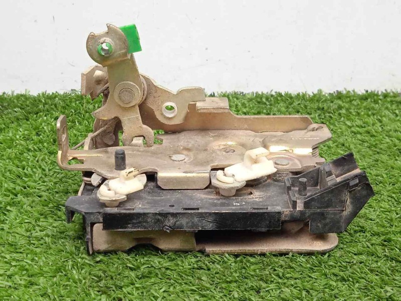 Recambio de cerradura puerta delantera derecha para renault rapid/express (f40) 1.3 cat referencia OEM IAM SIN REFERENCIA  