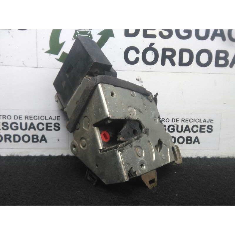 Recambio de cerradura puerta trasera derecha para bmw serie 5 berlina (e39) 2.5 turbodiesel cat referencia OEM IAM 40620751-6711