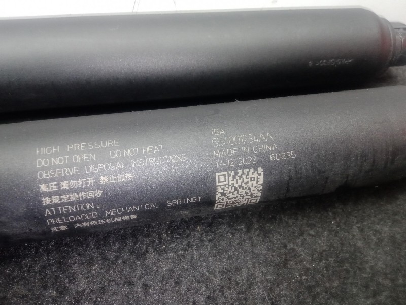 Recambio de amortiguadores maletero / porton para omoda 5 1.6 tgdi referencia OEM IAM 554001235AA - 554001234AA  