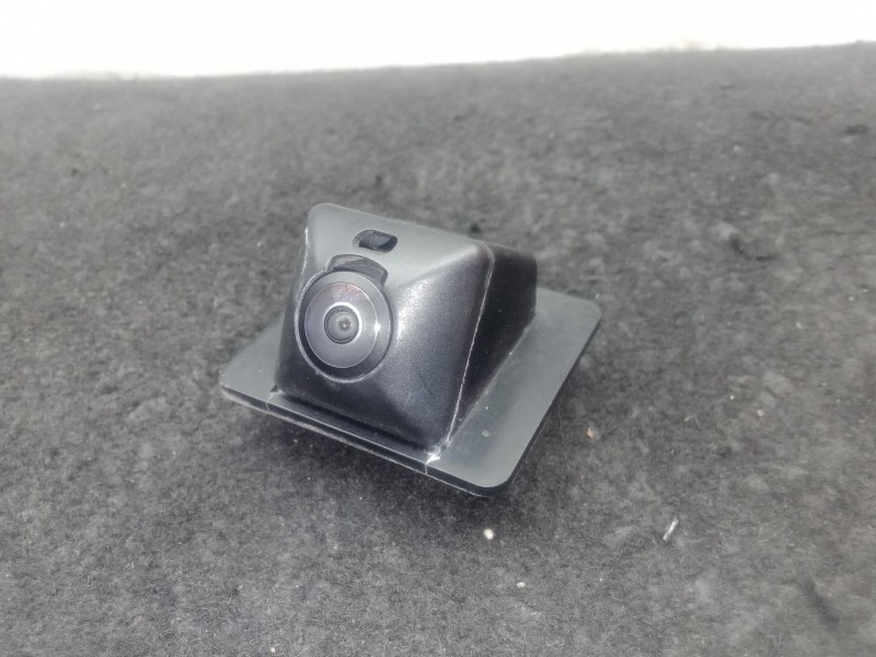 Recambio de camara para omoda 5 1.6 tgdi referencia OEM IAM 704000514AA  