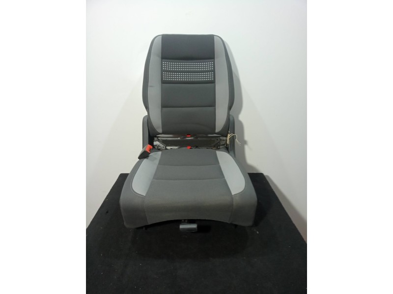 Recambio de asientos trasero izquierdo para volkswagen touran (1t3) 1.2 tsi referencia OEM IAM  + ENGANCHE 