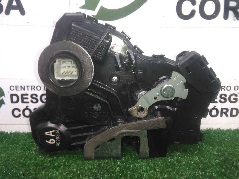 Recambio de cerradura puerta delantera izquierda para toyota land cruiser (j15) 3.0 turbodiesel cat referencia OEM IAM 690404224