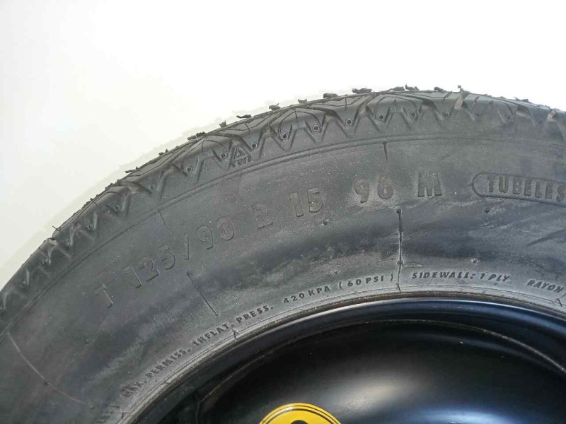 Recambio de neumatico repuesto para volvo s40 berlina 1.6 cat referencia OEM IAM T125/90R15-96M CONTINENTAL 96M