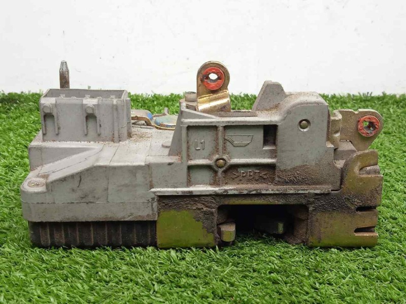 Recambio de cerradura puerta delantera izquierda para peugeot 806 1.9 turbodiesel cat referencia OEM IAM SIN REFERENCIA  