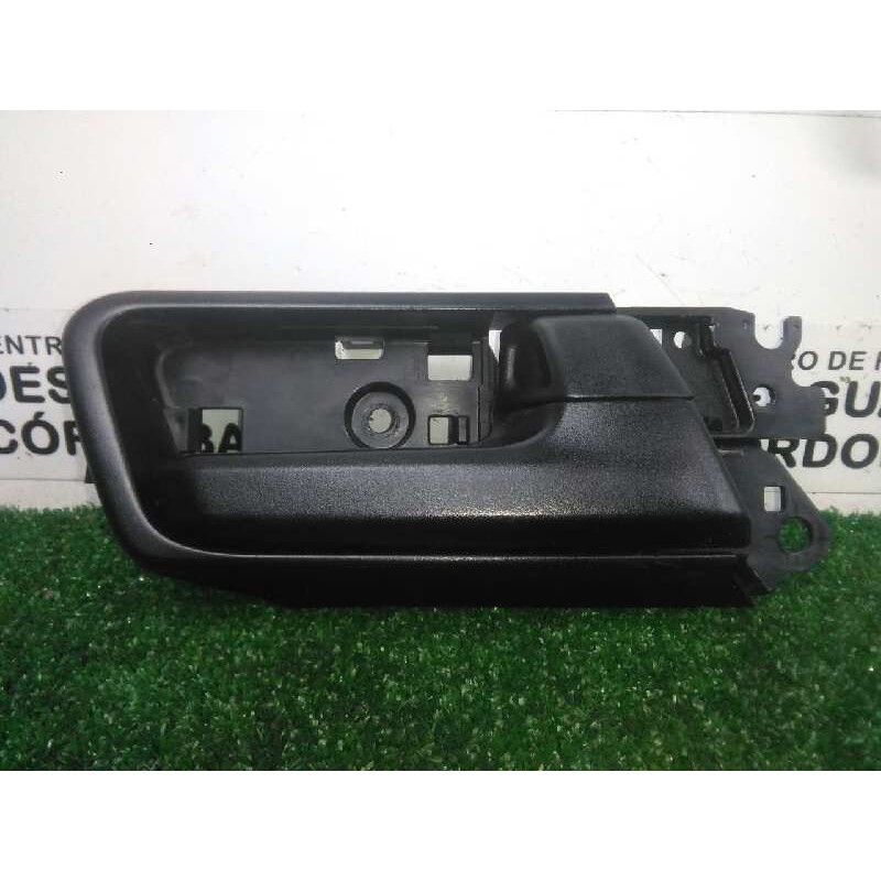 Recambio de maneta interior delantera derecha para toyota land cruiser (j15) 3.0 turbodiesel cat referencia OEM IAM SINREFERENCI