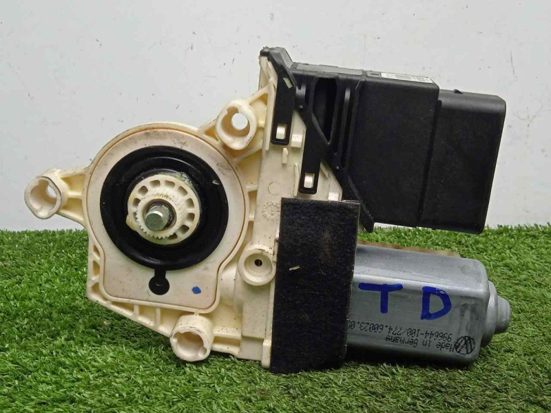 Recambio de motor elevalunas trasero derecho para seat altea (5p1) 1.6 referencia OEM IAM 5P0839402 - 993425100  