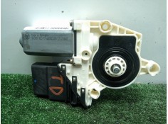 Recambio de motor elevalunas trasero derecho para volkswagen bora berlina (1j2) 1.6 16v referencia OEM IAM 1C0959812A - 97761054