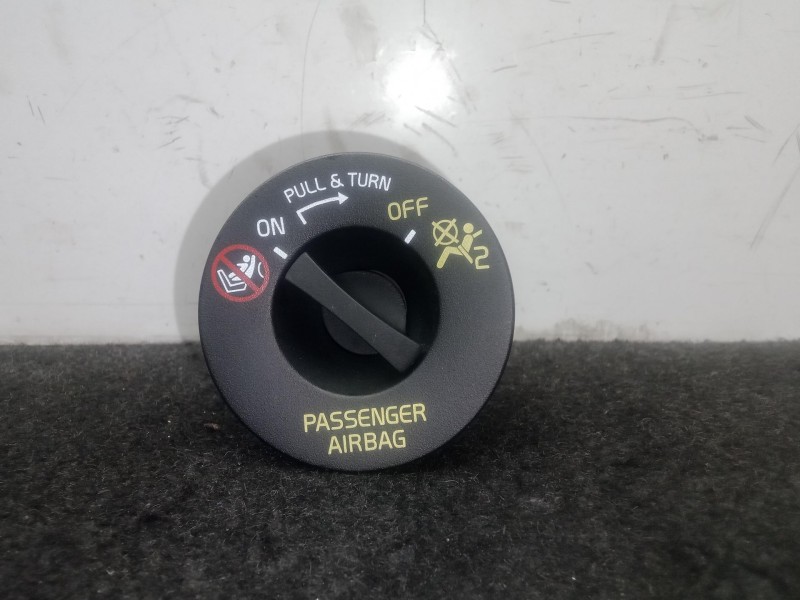 Recambio de interruptor para omoda 5 1.6 tgdi referencia OEM IAM 407000298AA  AIRBAG