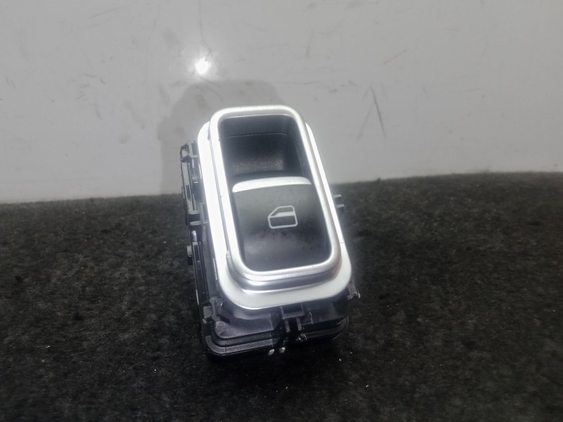 Recambio de mando elevalunas trasero derecho para omoda 5 1.6 tgdi referencia OEM IAM 808000851AA  