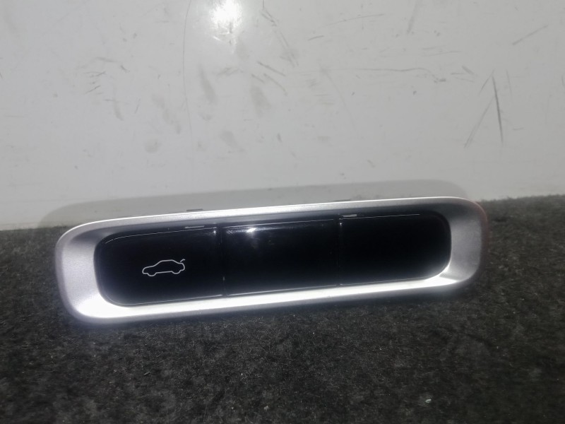 Recambio de interruptor para omoda 5 1.6 tgdi referencia OEM IAM 808000829AA  