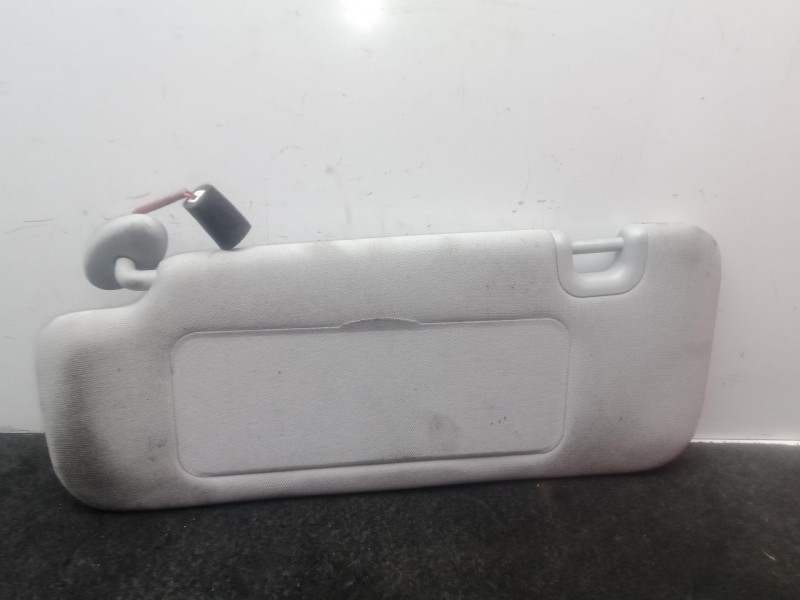 Recambio de parasol izquierdo para omoda 5 1.6 tgdi referencia OEM IAM .  
