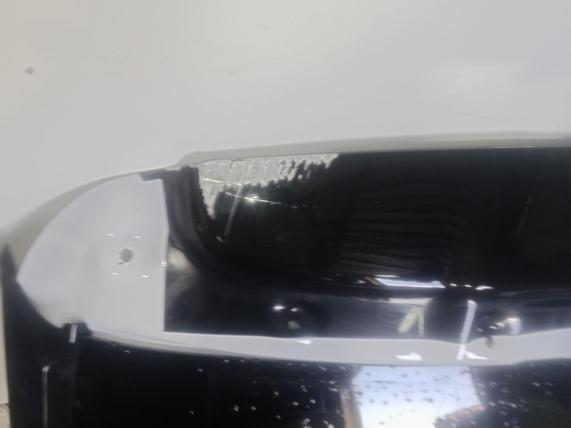 Recambio de porton trasero para omoda 5 1.6 tgdi referencia OEM IAM   BLANCO