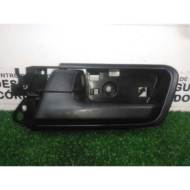 Recambio de maneta interior delantera izquierda para toyota land cruiser (j15) 3.0 turbodiesel cat referencia OEM IAM SINREFEREN