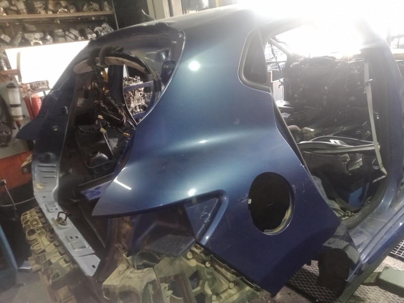 Recambio de aletin trasero derecho para renault clio iv 1.2 tce energy referencia OEM IAM   