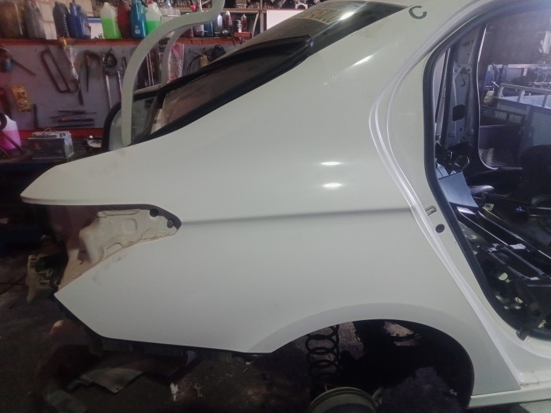 Recambio de aletin trasero derecho para citroën c-elysée 1.6 blue-hdi fap referencia OEM IAM   