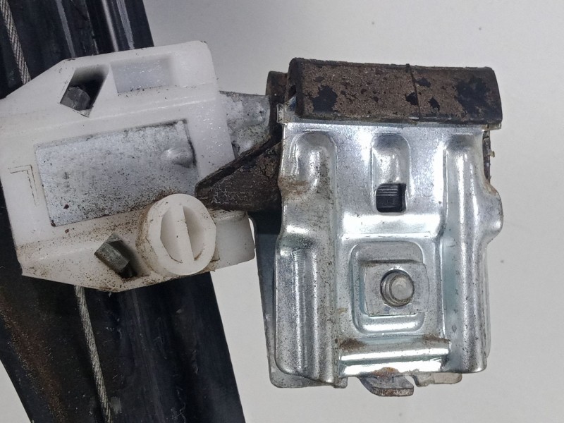Recambio de elevalunas delantero izquierdo para seat leon (1m1) 1.9 tdi referencia OEM IAM  CON.MOTOR ELECTRICO -