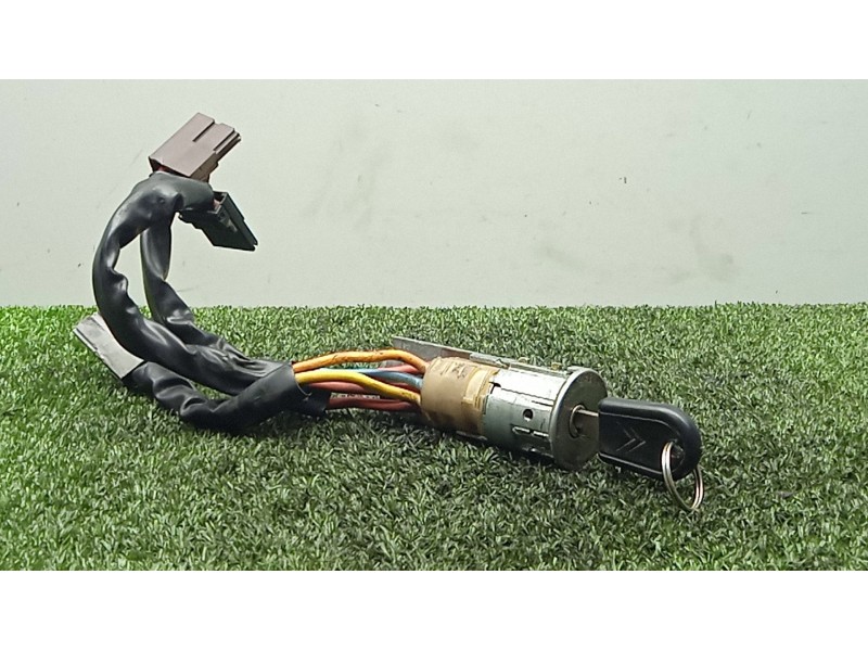 Recambio de conmutador de arranque para citroën zx (n2) 1.4 i referencia OEM IAM SIN REFERENCIA  3.ENCHUFES