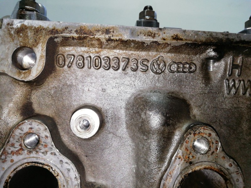 Recambio de culata para audi a6 berlina (c4) 2.6 v6 cat (abc) referencia OEM IAM 078103373S  