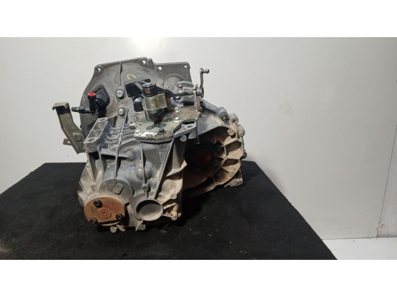 Recambio de caja cambios para mazda 3 (bk) 1.6 di turbo referencia OEM IAM 3M5R7002YG 5 VELOCIDADES 