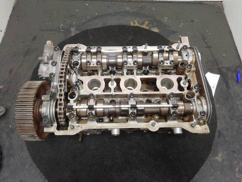 Recambio de culata para audi a4 berlina (8e) 2.4 v6 30v cat (bdv) referencia OEM IAM 078103373AH  