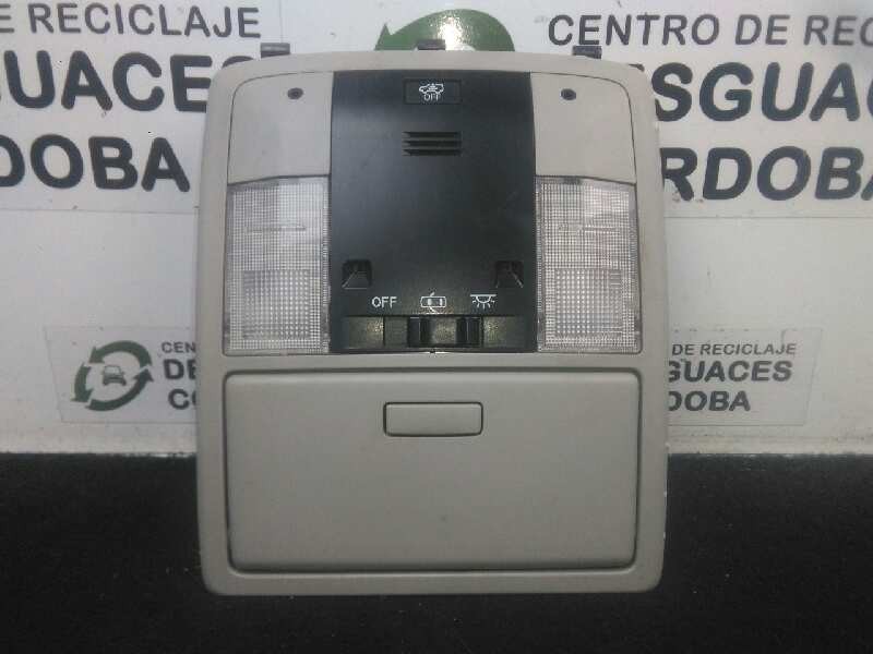 Recambio de luz interior para toyota land cruiser (j15) 3.0 turbodiesel cat referencia OEM IAM 8126060430B0  