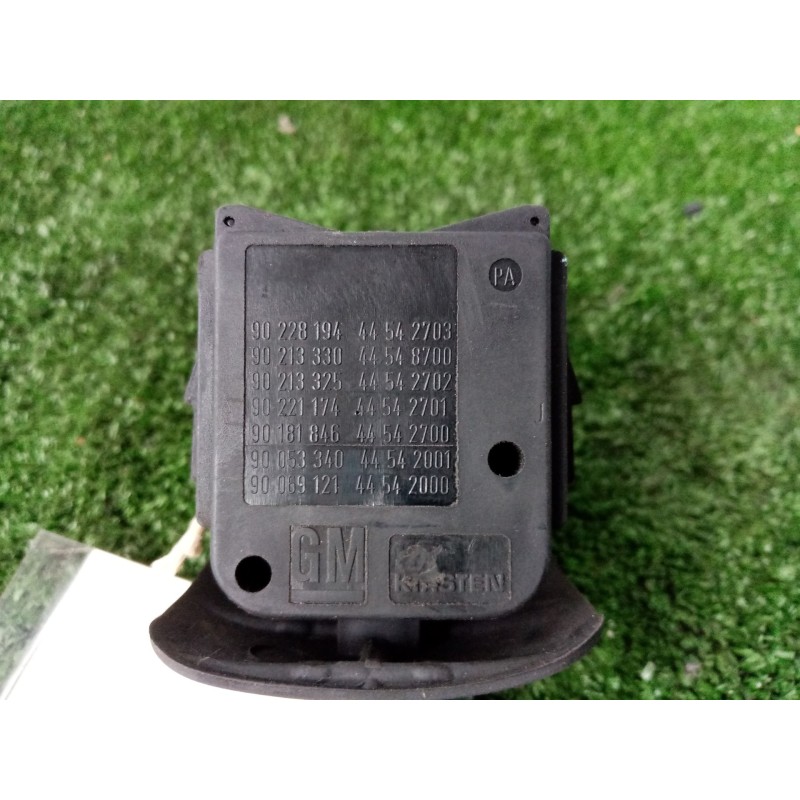 Recambio de mando luces para opel kadett e 1.7 diesel referencia OEM IAM 90221174-44542701  