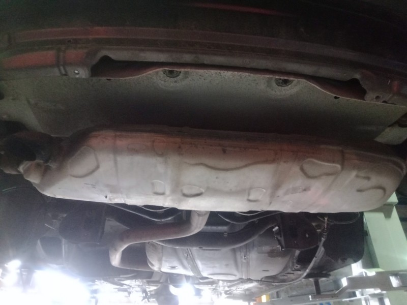 Recambio de tubo escape trasero para volkswagen touran (1t3) 1.2 tsi referencia OEM IAM   