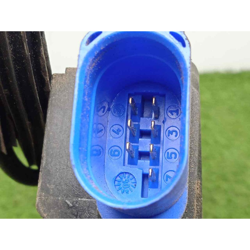 Recambio de cerradura puerta trasera izquierda para seat altea (5p1) 1.6 referencia OEM IAM 7L0839015 7.PINES CONECTOR.AZUL