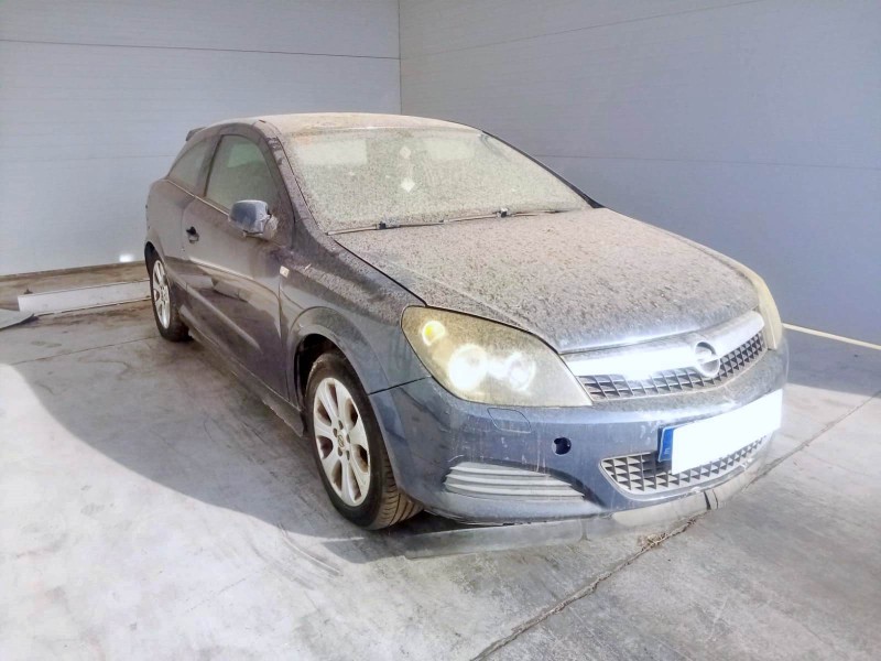 opel astra h gtc (a04) del año 2007