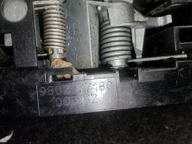Recambio de maneta exterior delantera derecha para peugeot 308 1.6 16v e-hdi fap referencia OEM IAM 9802977180 13-17 GRIS