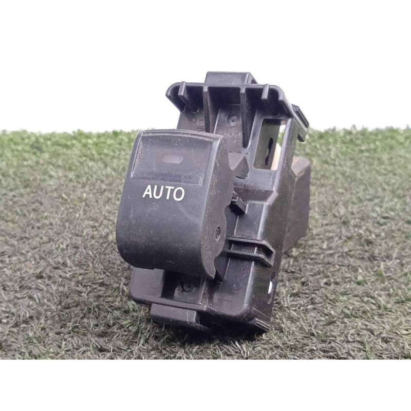 Recambio de mando elevalunas delantero derecho para toyota land cruiser (j15) 3.0 turbodiesel cat referencia OEM IAM 192801 1.BO