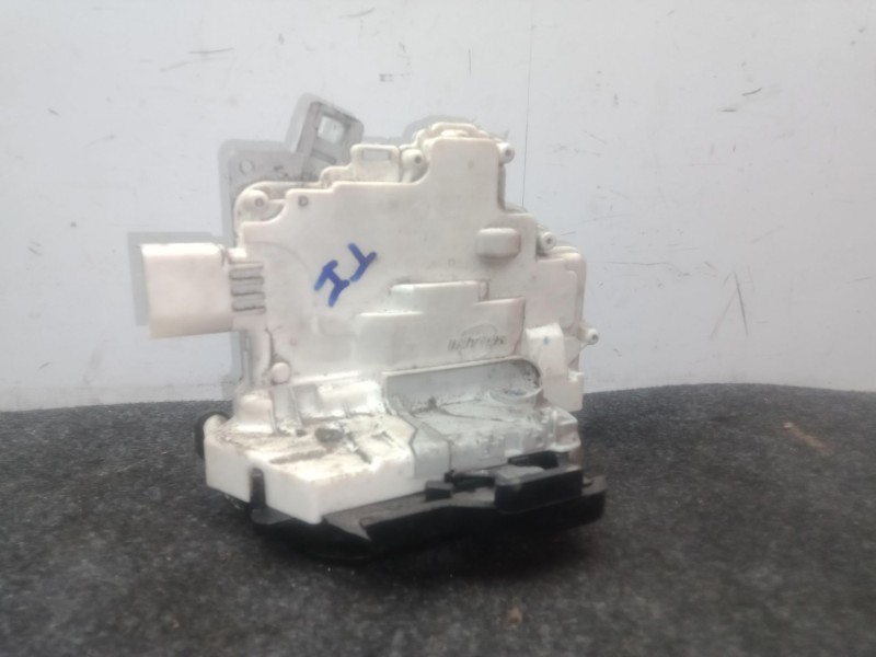 Recambio de cerradura puerta trasera izquierda para seat exeo (3r2) 2.0 tdi referencia OEM IAM NO TIENE  8 PINES