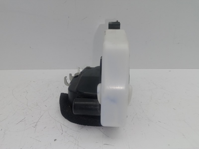 Recambio de cerradura puerta trasera izquierda para nissan micra (k13) 1.2 cat referencia OEM IAM T7214520  