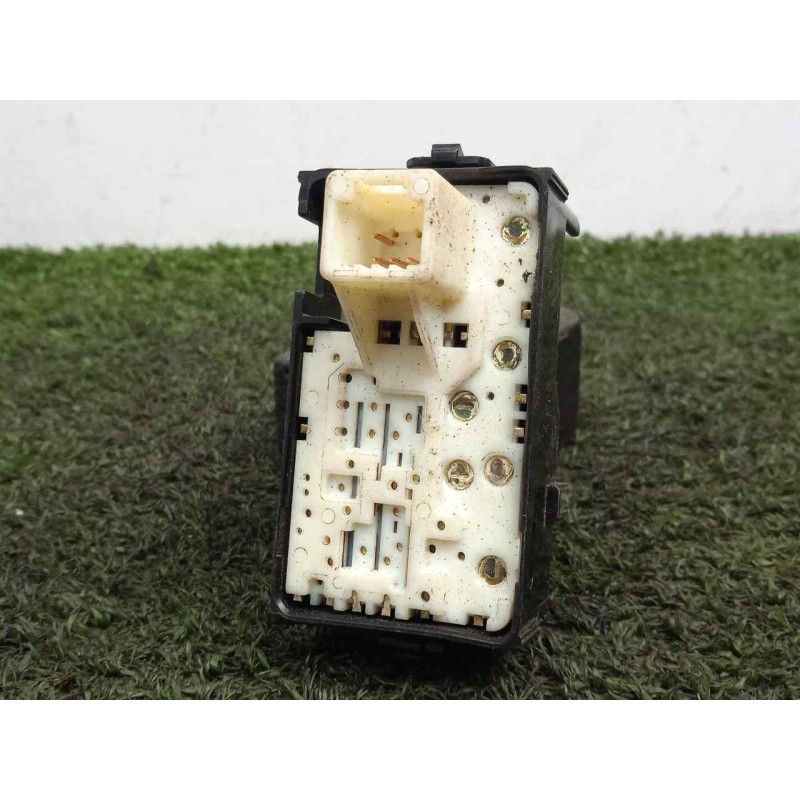 Recambio de mando elevalunas delantero derecho para toyota land cruiser (j15) 3.0 turbodiesel cat referencia OEM IAM 192801 1.BO